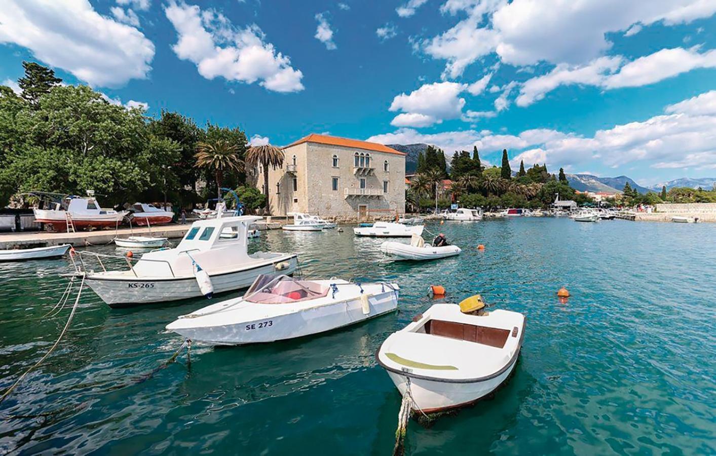 Appartamento Palmaja Kaštela Esterno foto