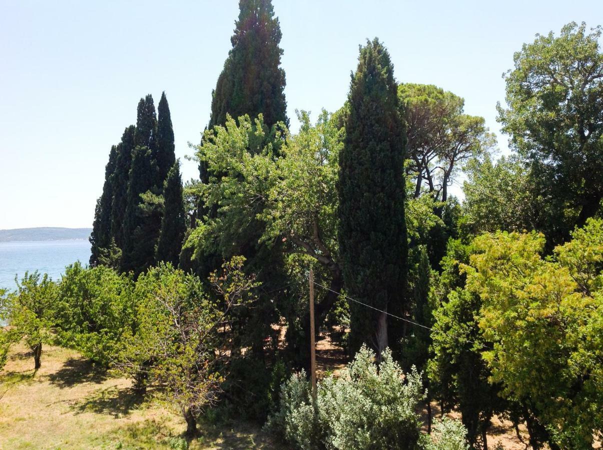 Appartamento Palmaja Kaštela Esterno foto